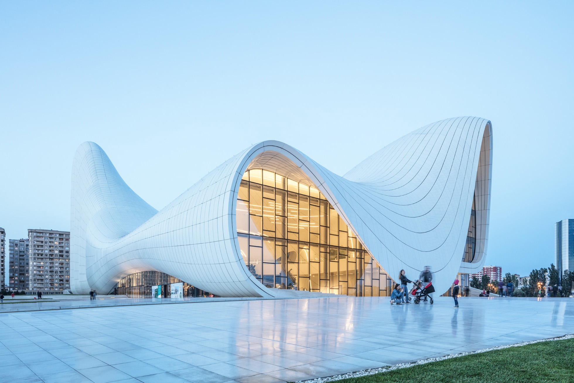 Heydar Aliyev Centre Baku HG Esch