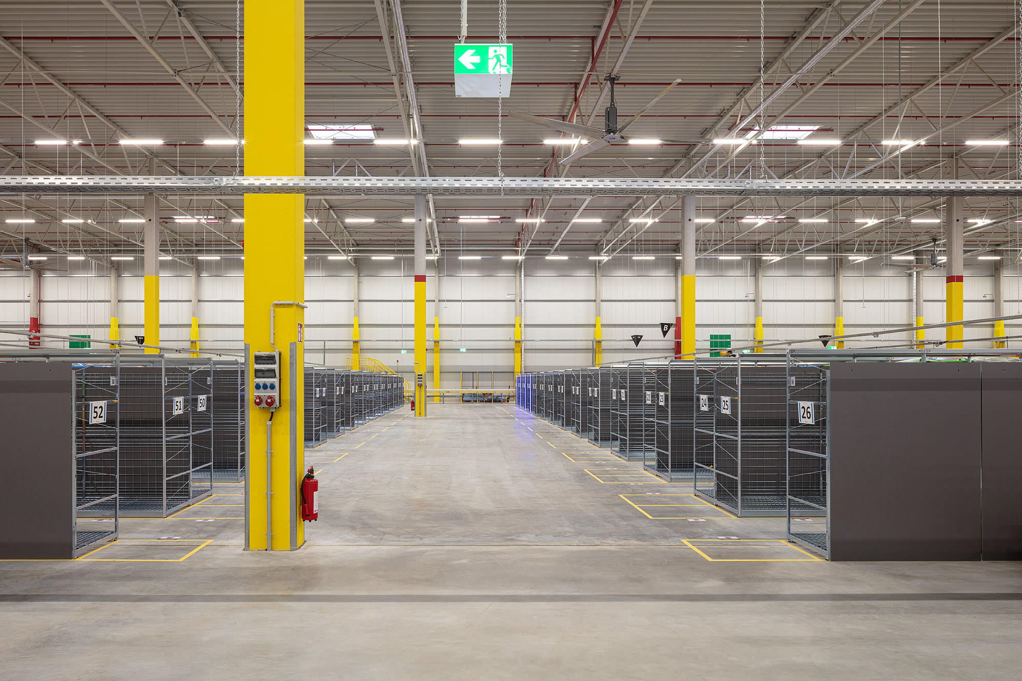 Storage Halls, Germany HG Esch