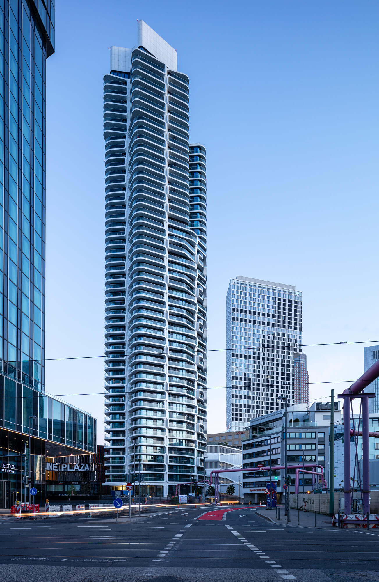 Grand Tower 12 HG Esch